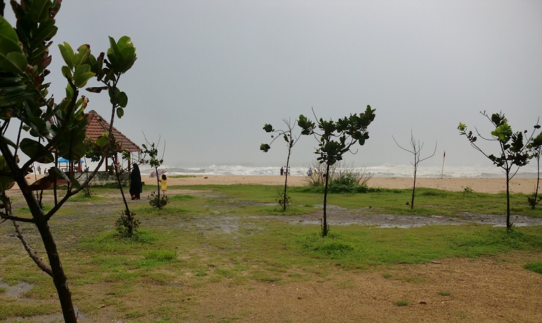 Thaneerbavi beach Copy