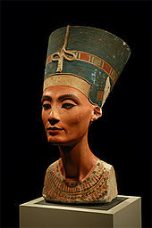 wiki images 170px-Nefertiti 30-01-2006
