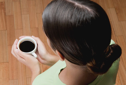 z526854 577001 1dphoto of woman with coffee cup